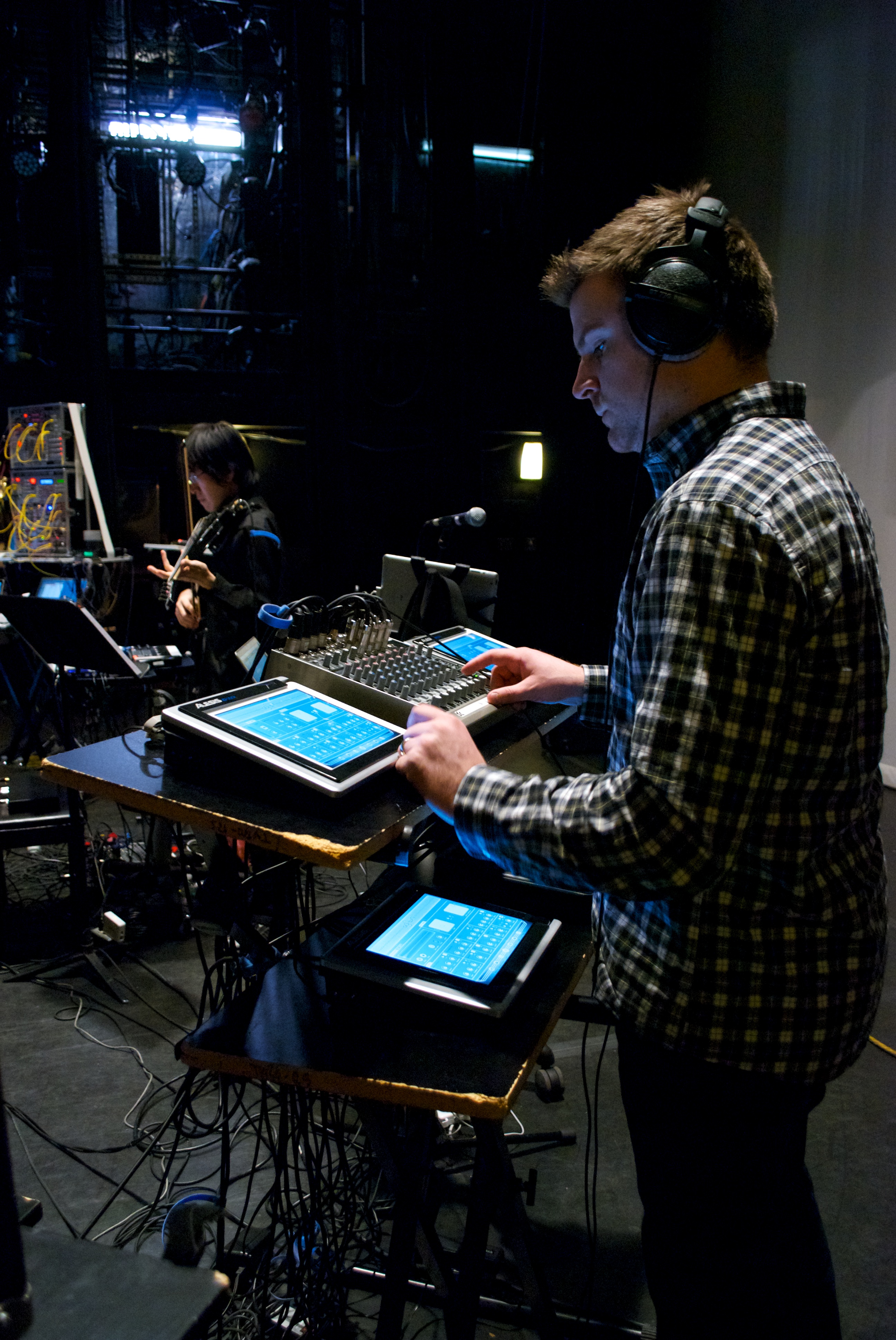 Thomas Hass performing csGrain